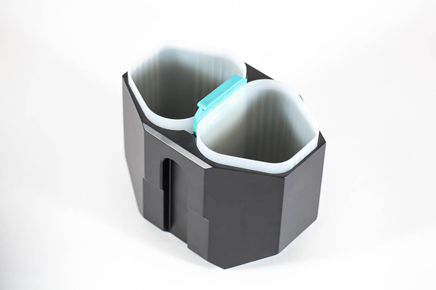 Blutbeu­tel­becher